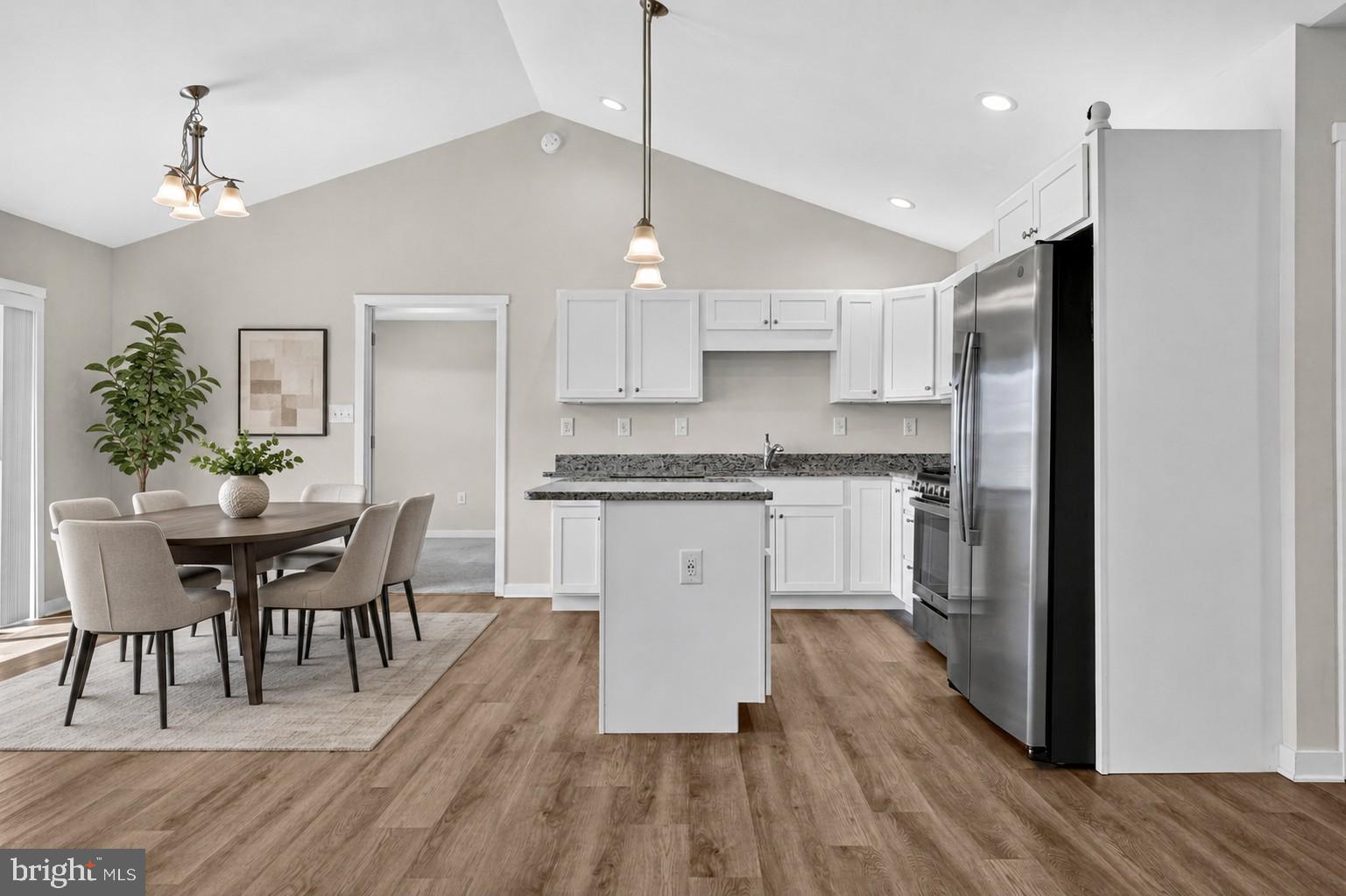 HERITAGE HILLS - Residential