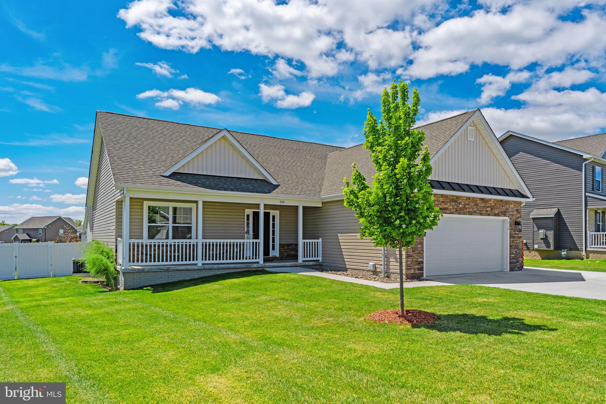 HERITAGE HILLS - Residential