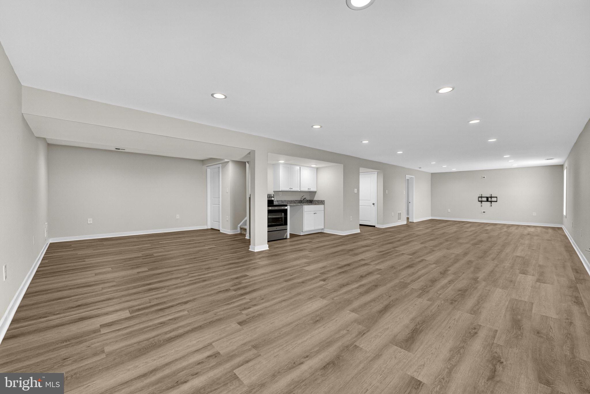 HERITAGE HILLS - Residential