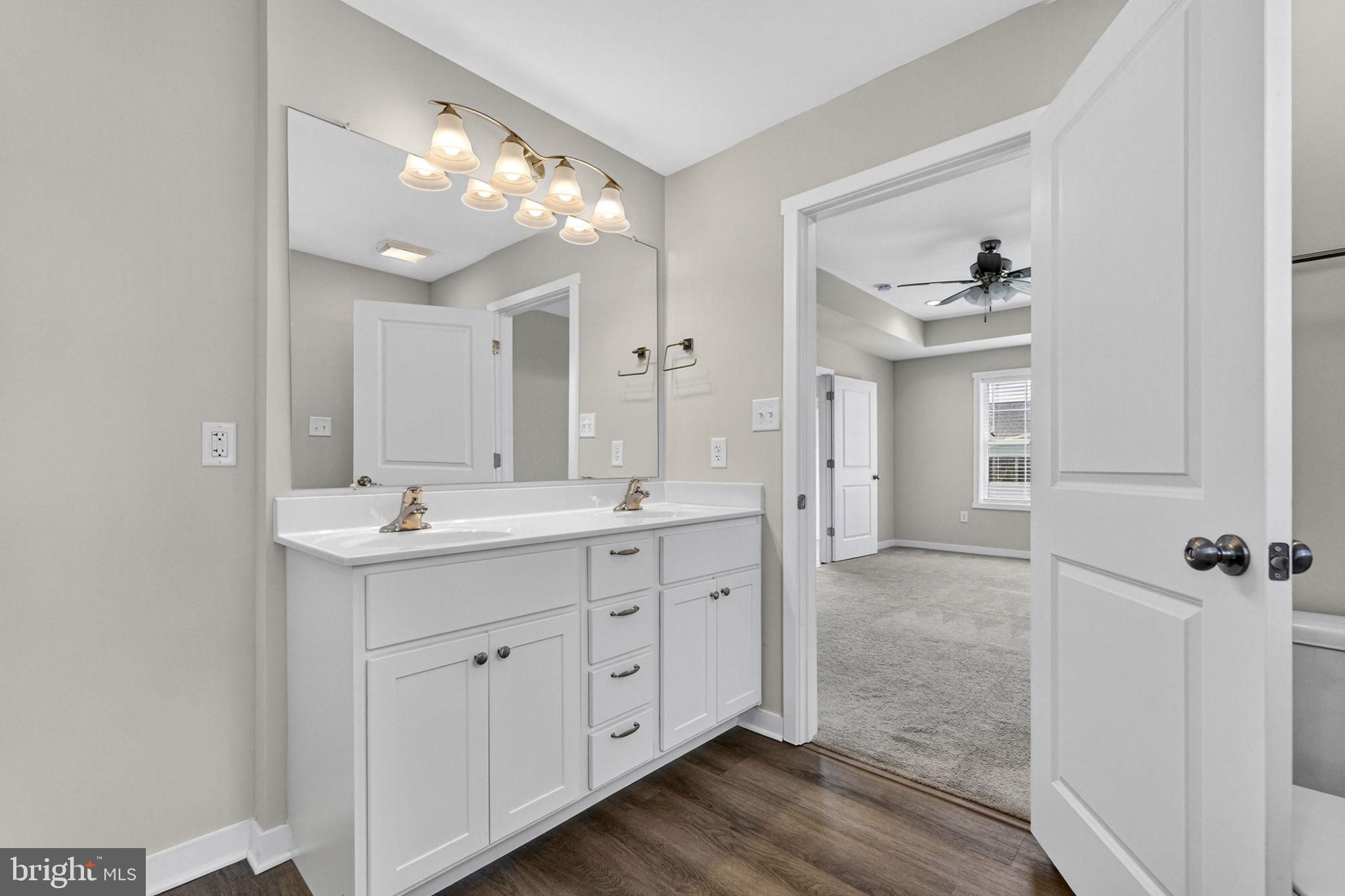 HERITAGE HILLS - Residential