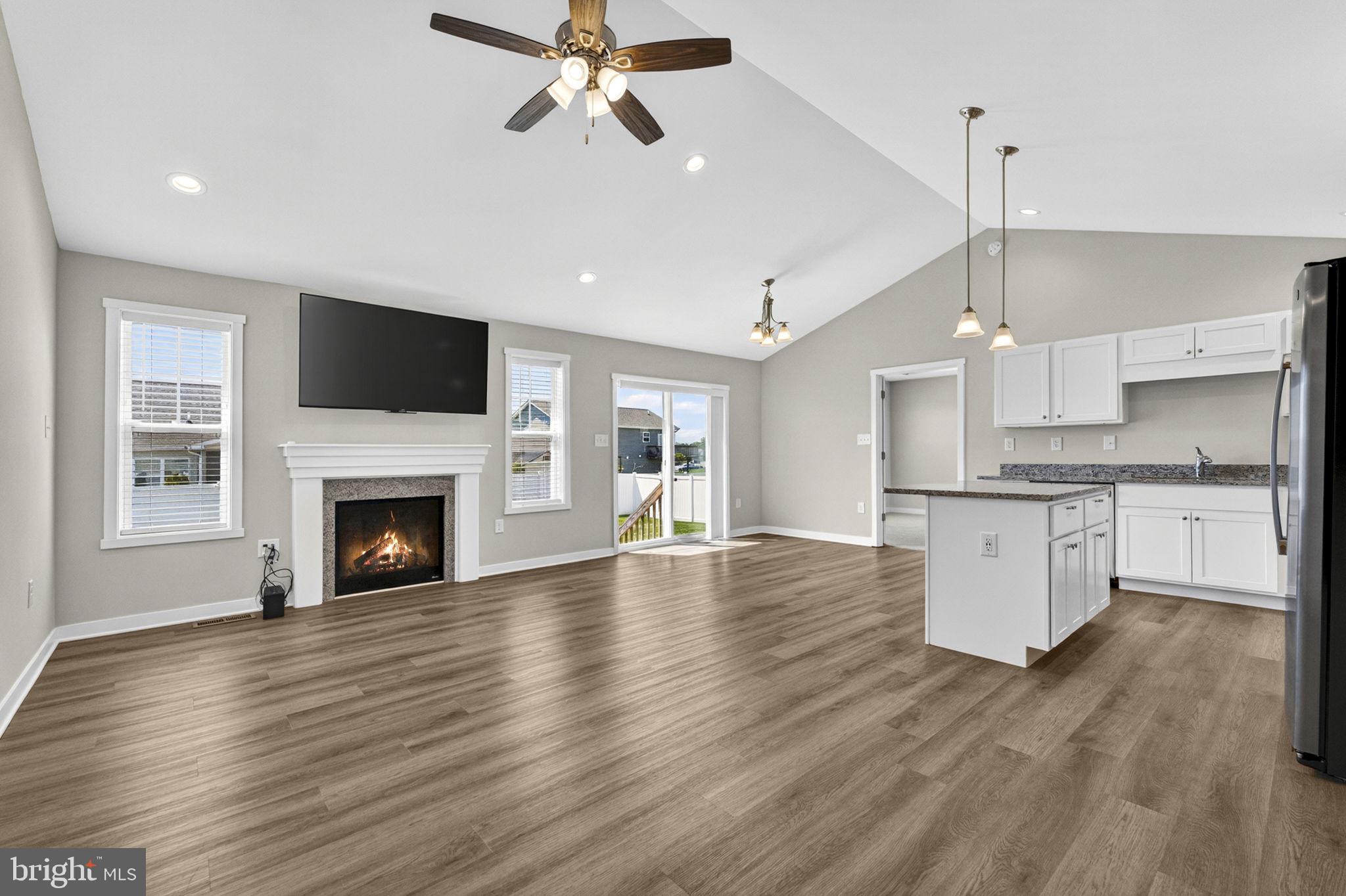 HERITAGE HILLS - Residential