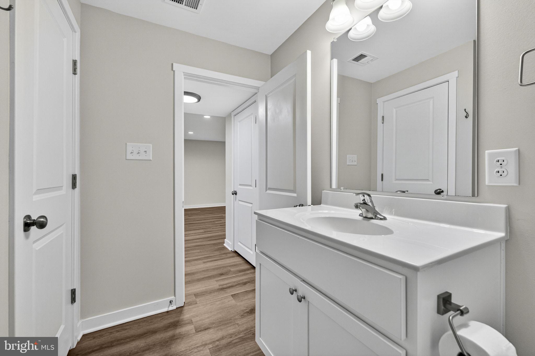 HERITAGE HILLS - Residential