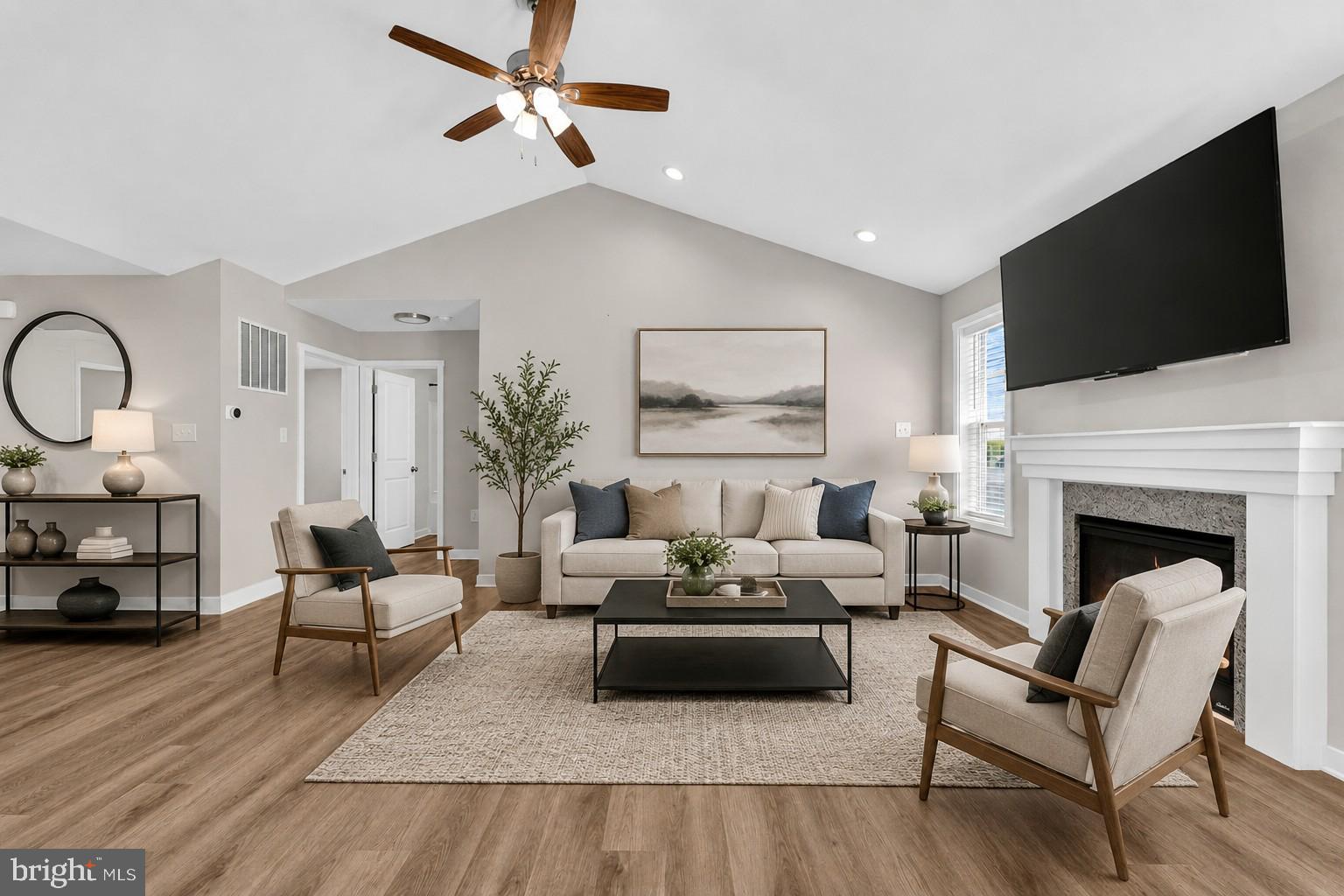 HERITAGE HILLS - Residential