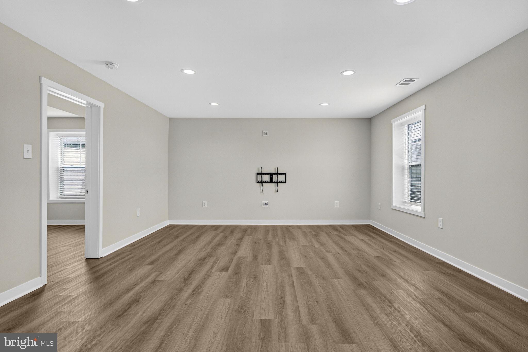 HERITAGE HILLS - Residential