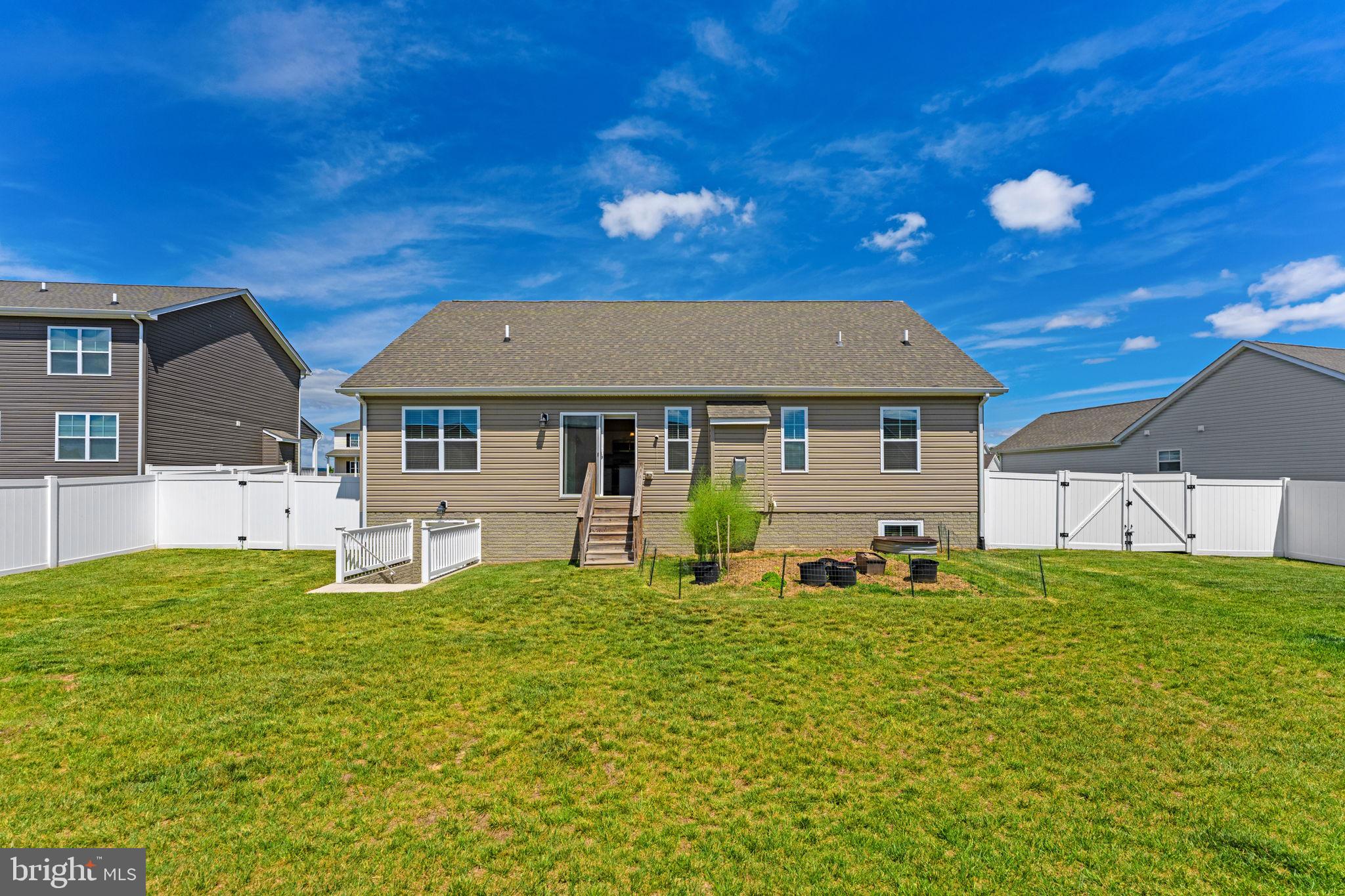 HERITAGE HILLS - Residential