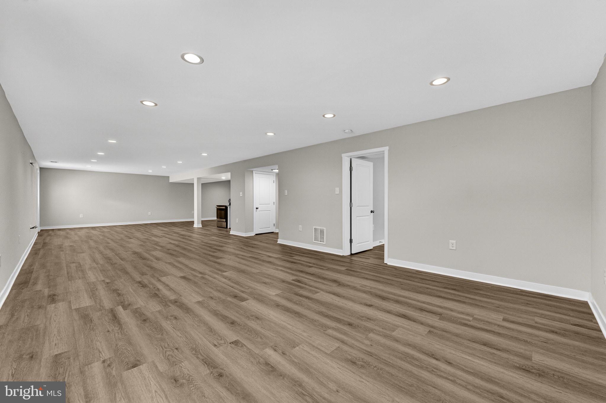 HERITAGE HILLS - Residential