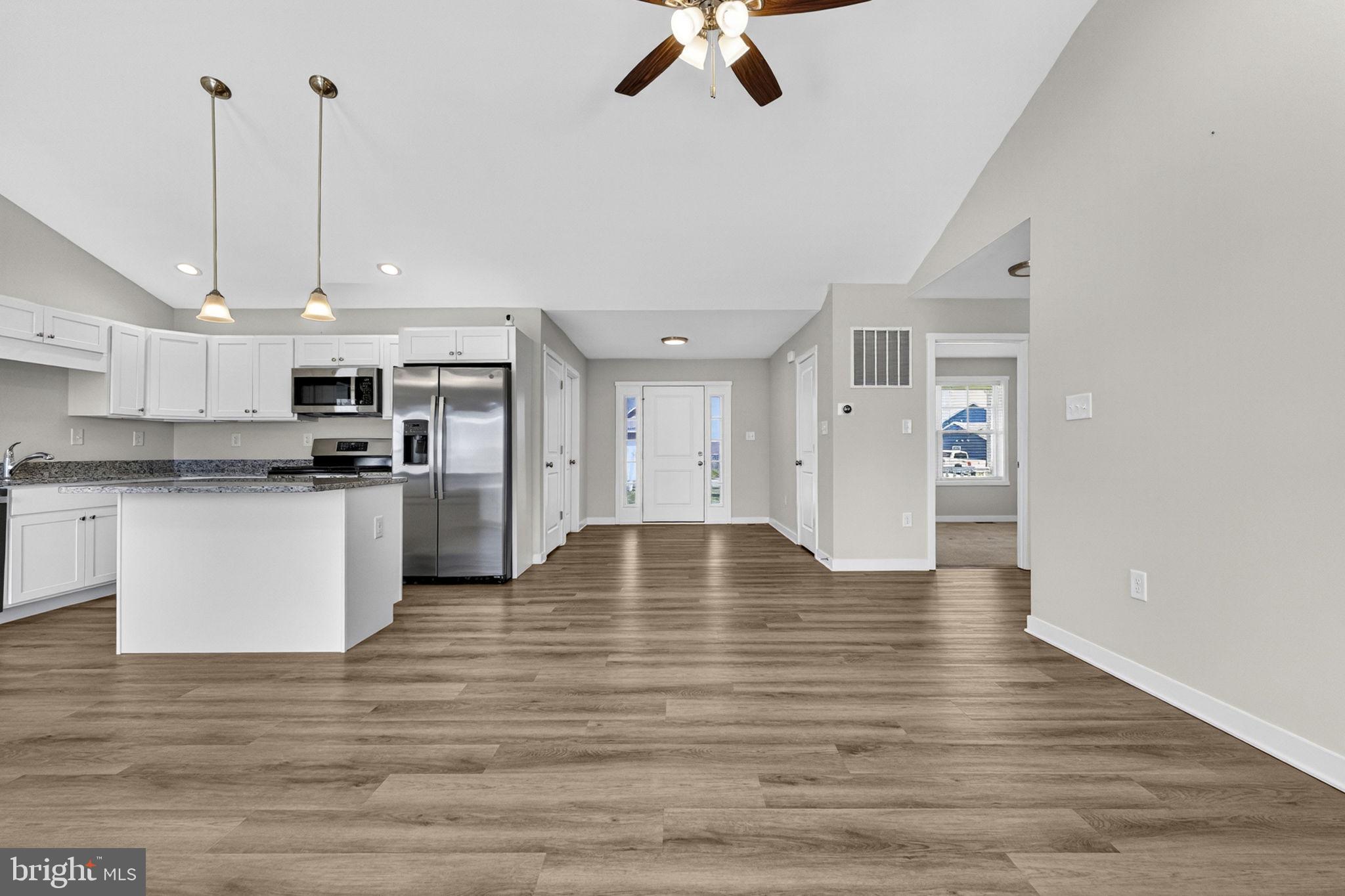 HERITAGE HILLS - Residential