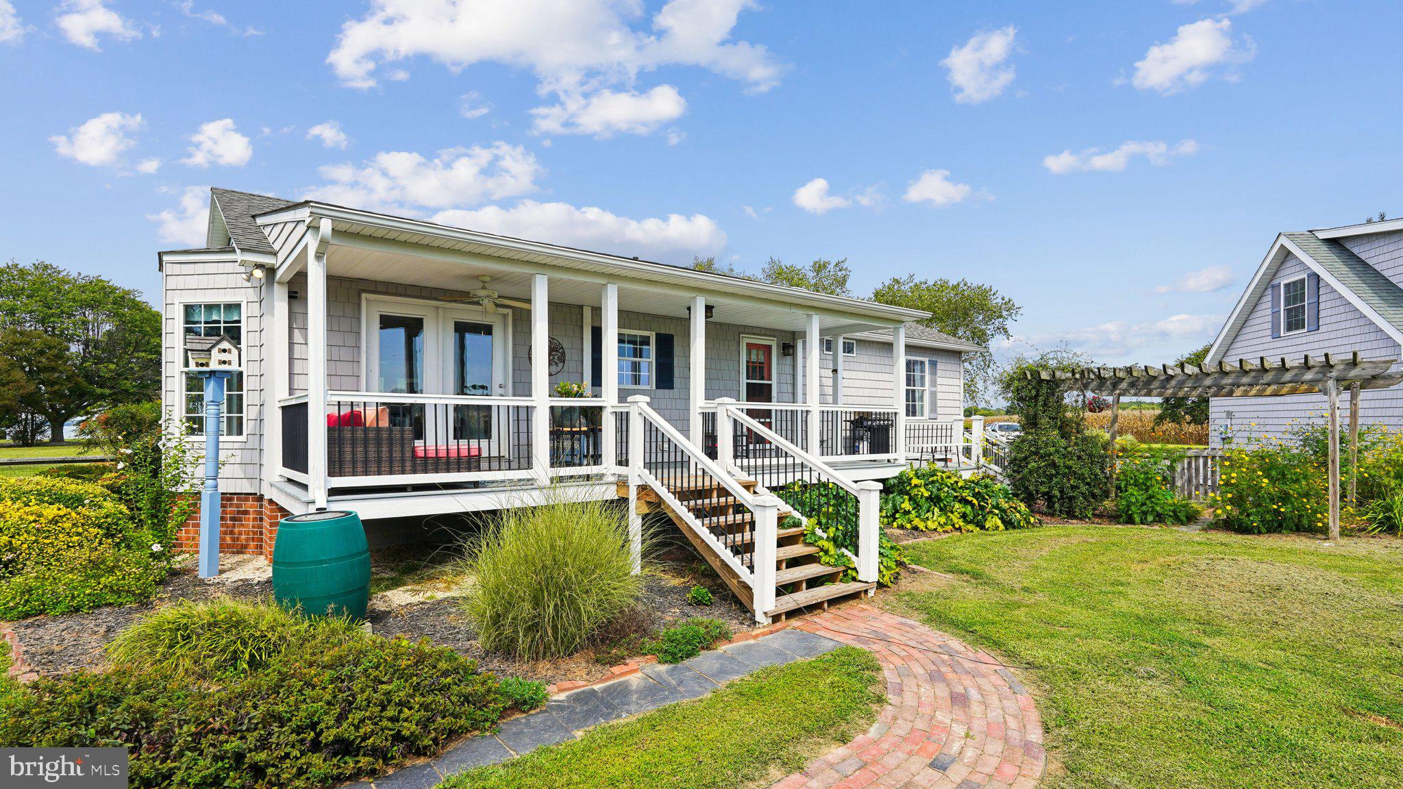 COLES POINT - Residential