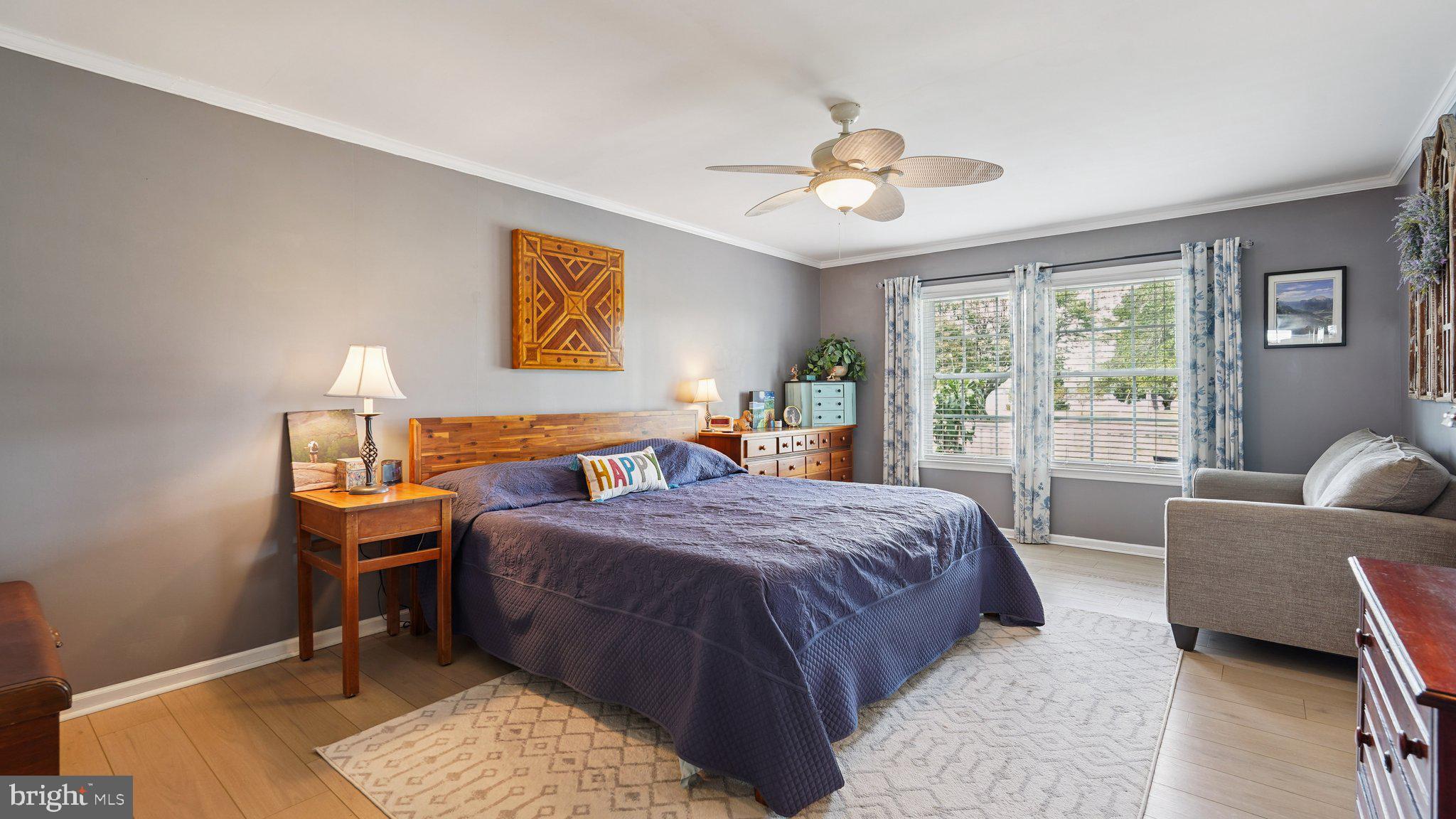 COLES POINT - Residential