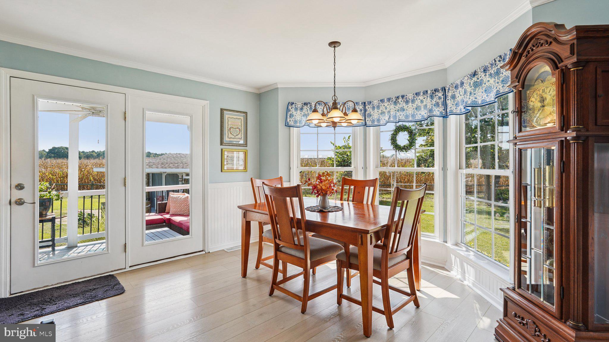 COLES POINT - Residential