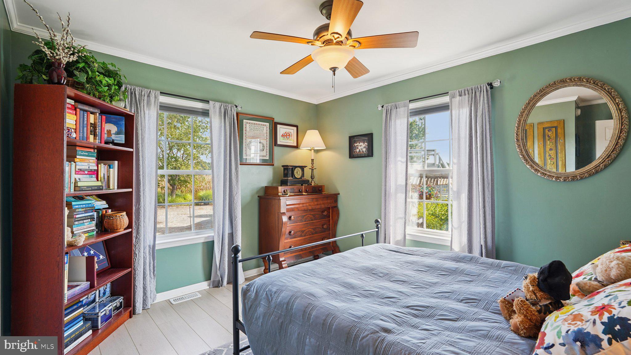 COLES POINT - Residential