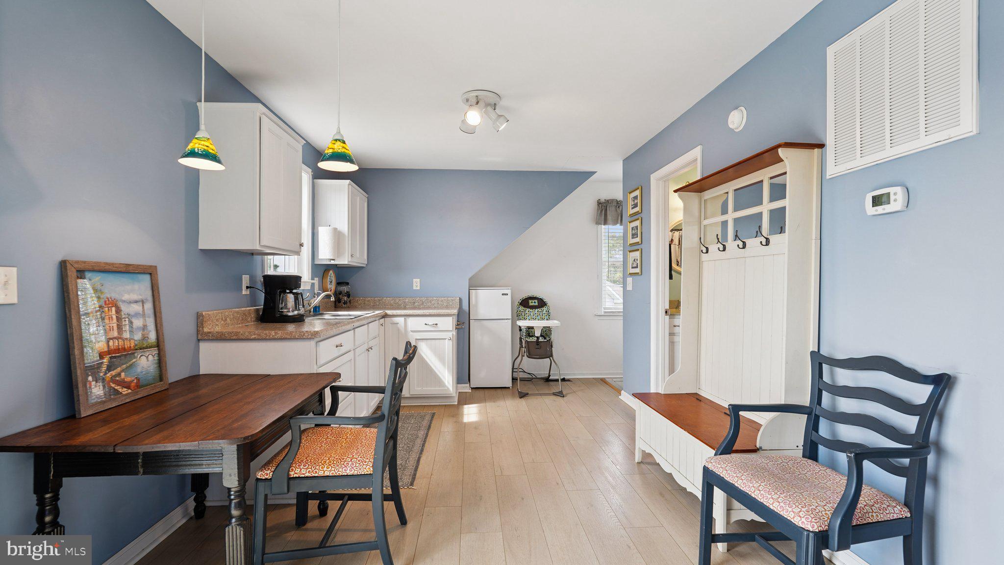 COLES POINT - Residential