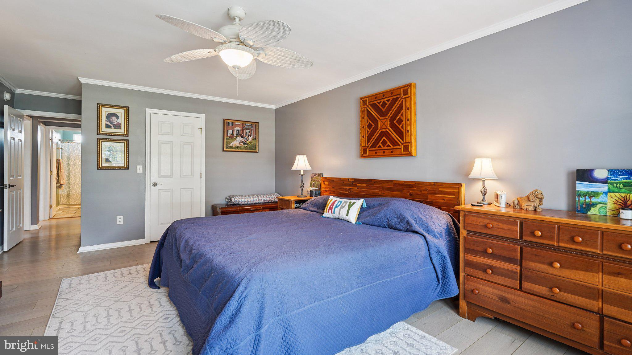 COLES POINT - Residential