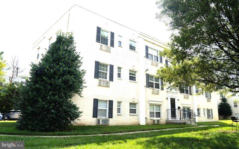 2237 FARRINGTON AVENUE 06-201 ALEXANDRIA VA 22303