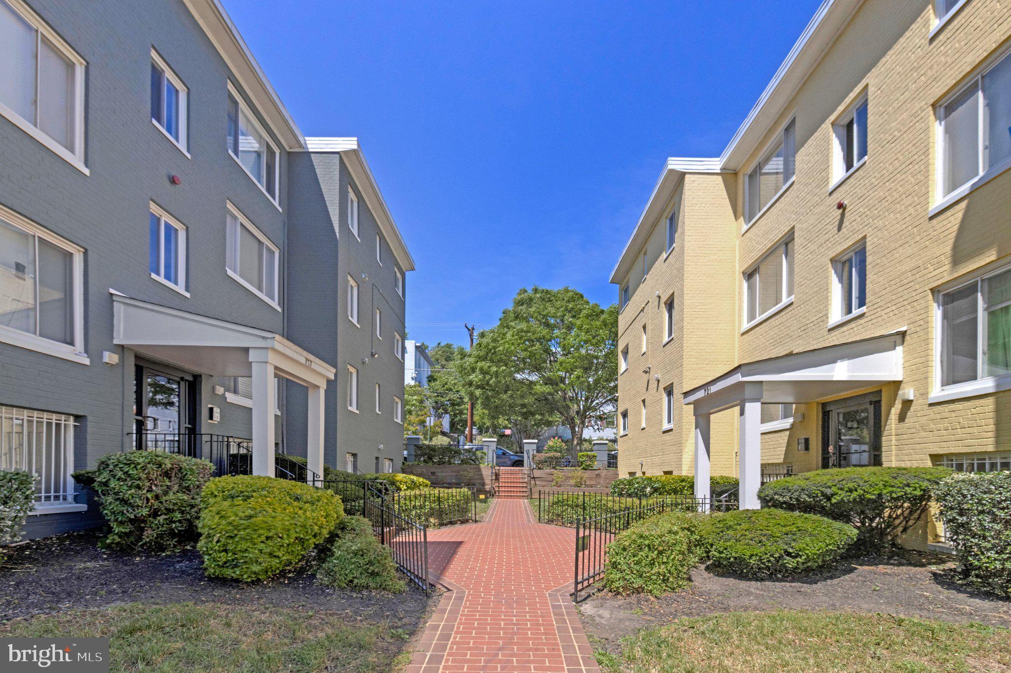 CONGRESS HEIGHTS - Residential