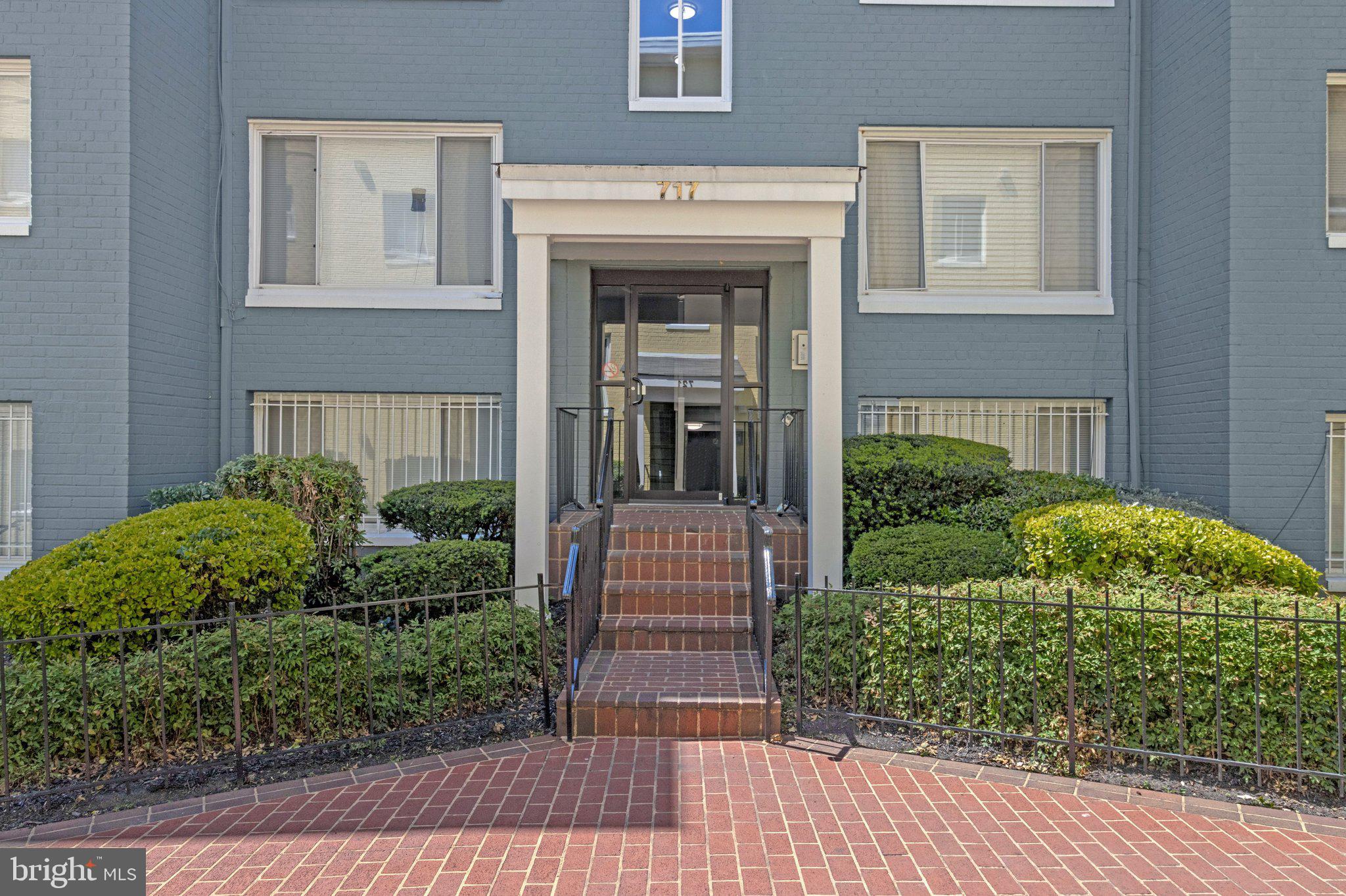 CONGRESS HEIGHTS - Residential