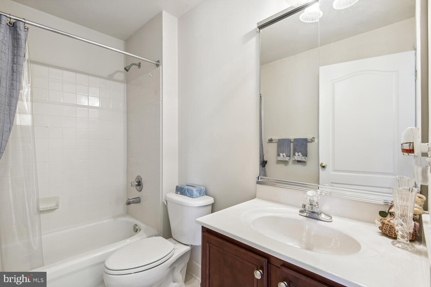 DOMINION VALLEY COUNTRY CLUB - Residential