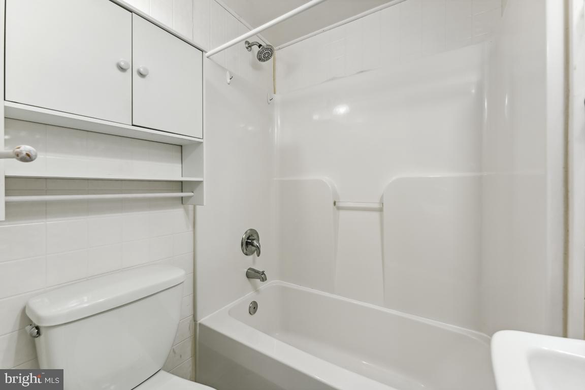 WILBURN FARMS - Residential Lease