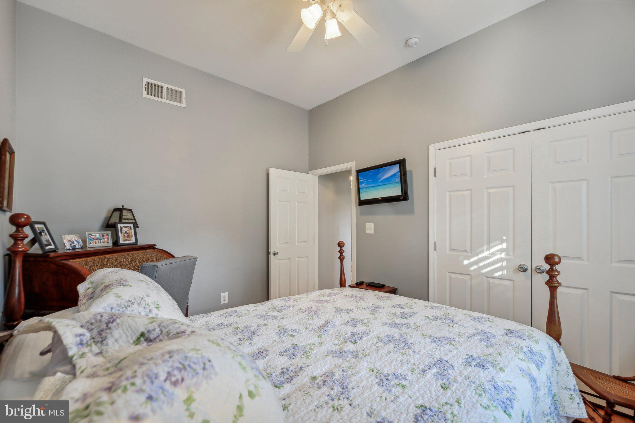 CATONSVILLE HEIGHTS - Residential