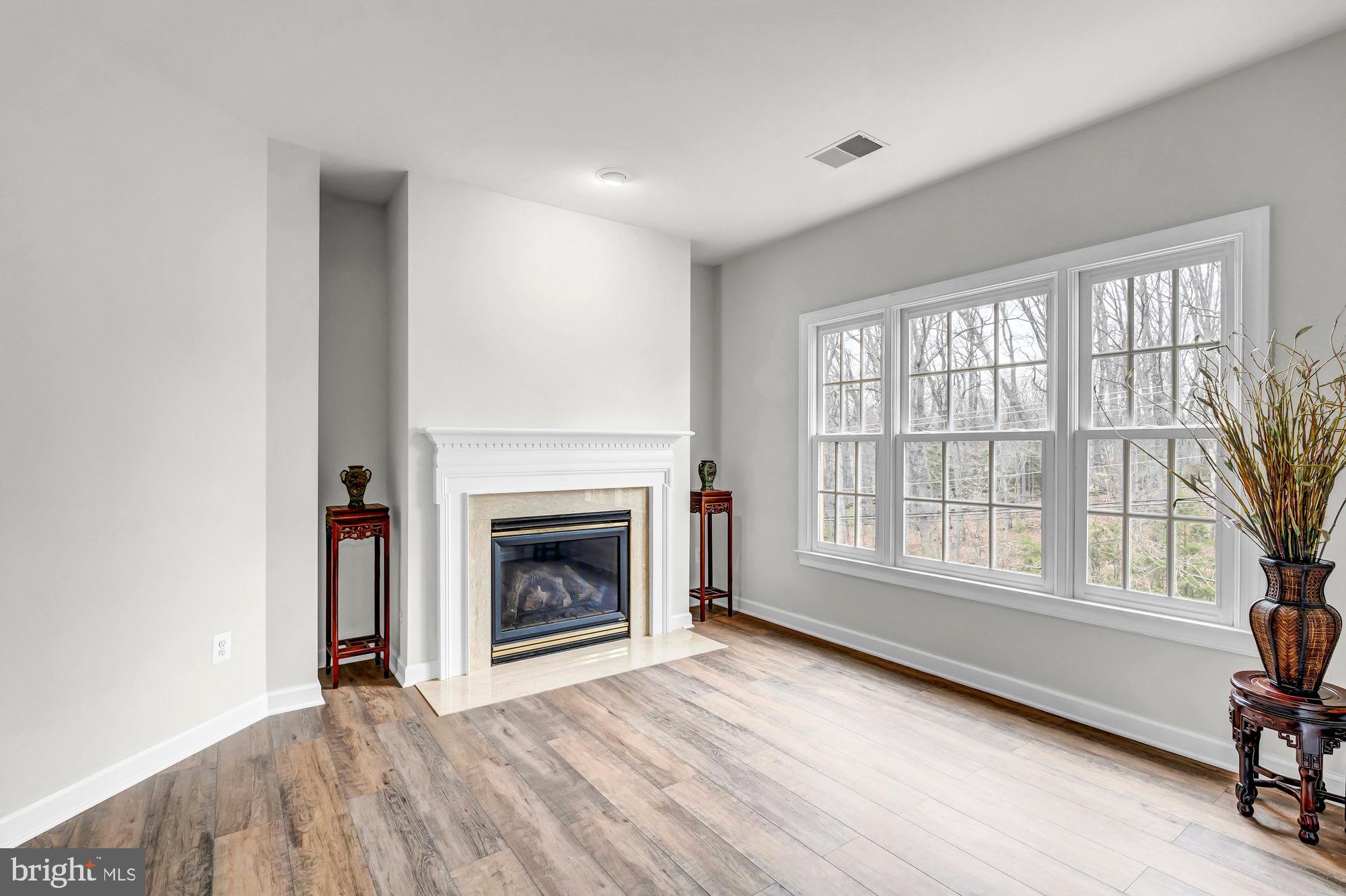 AVONDALE GLEN - Residential