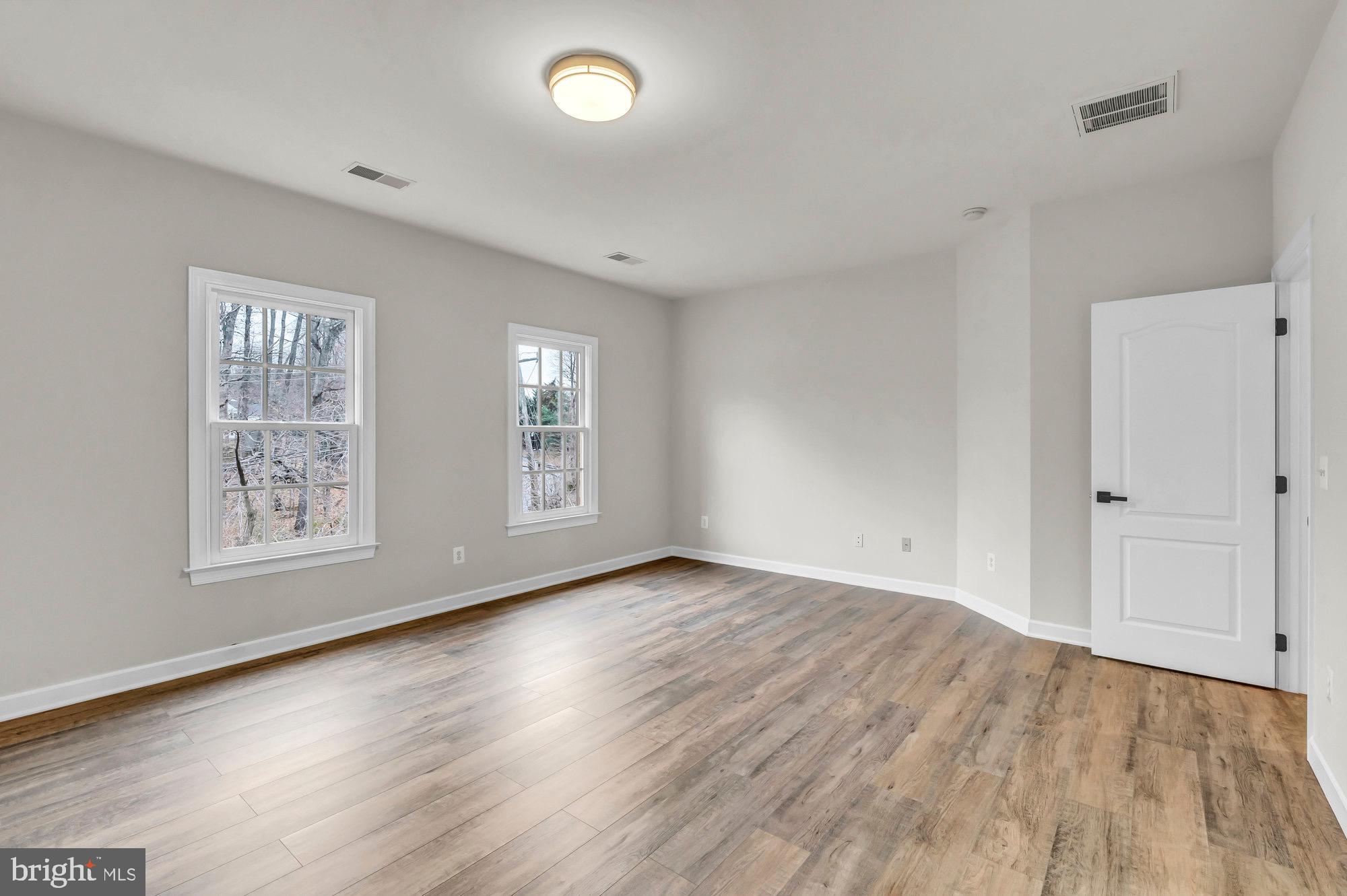 AVONDALE GLEN - Residential