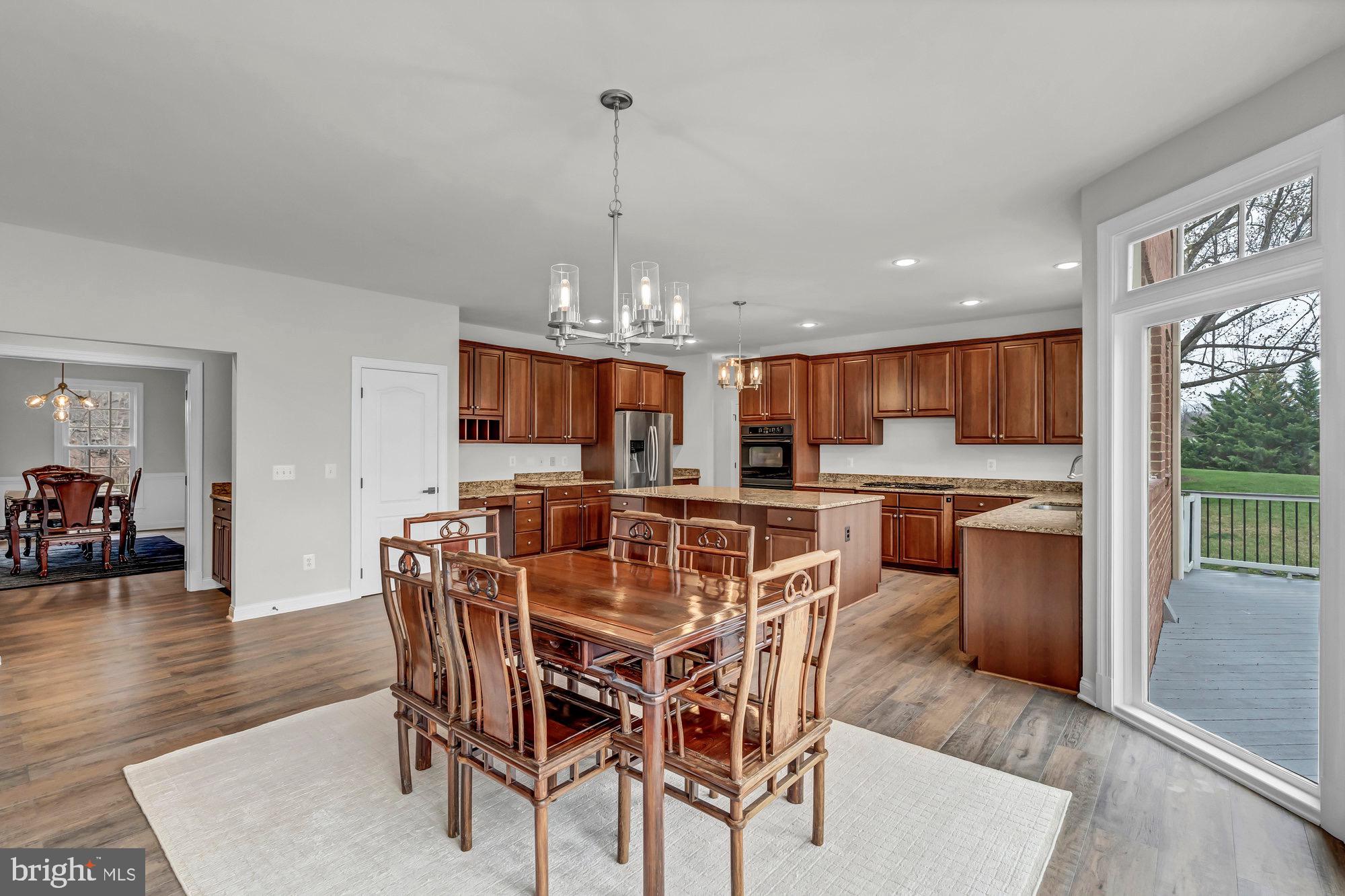 AVONDALE GLEN - Residential