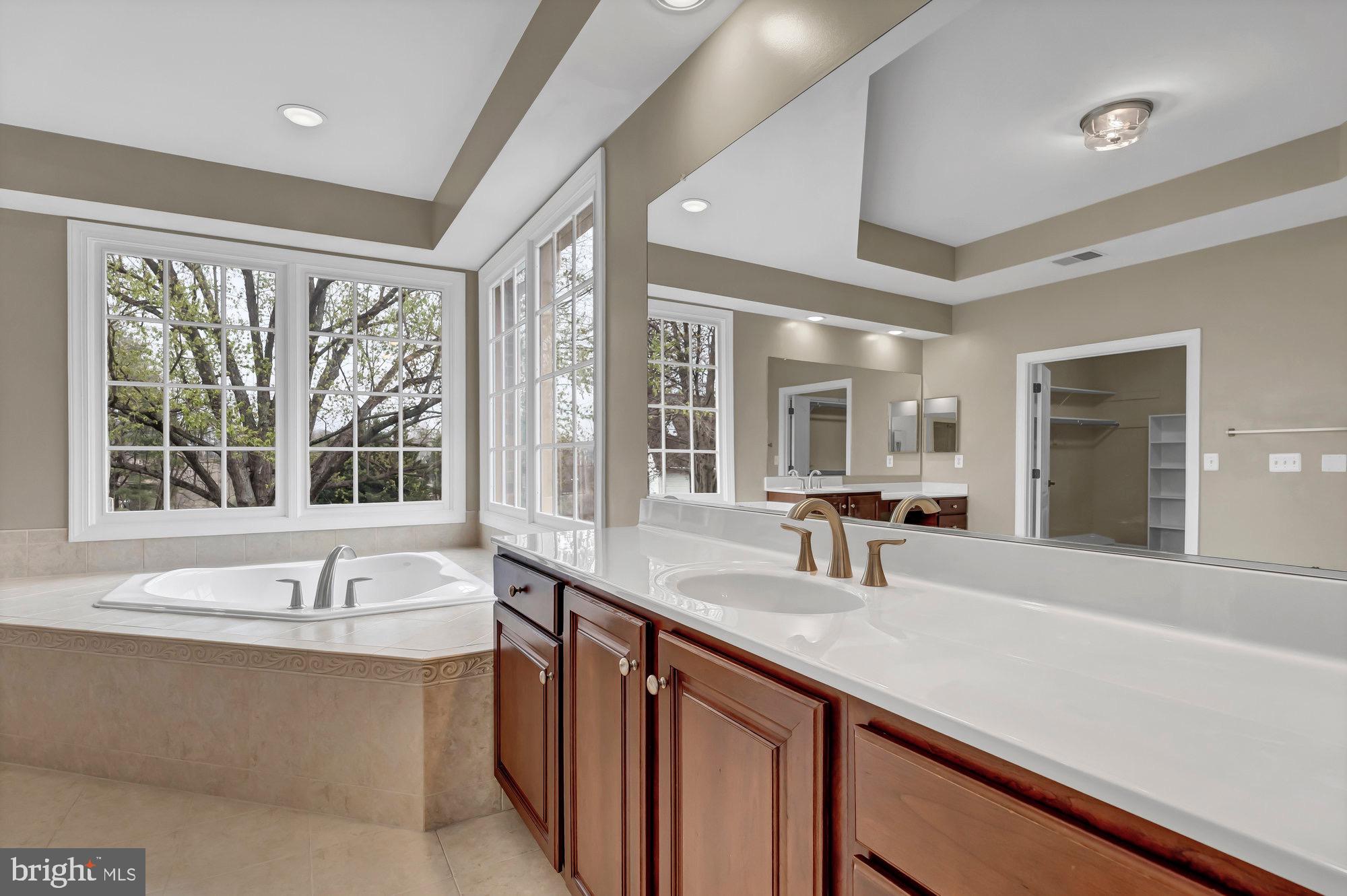 AVONDALE GLEN - Residential