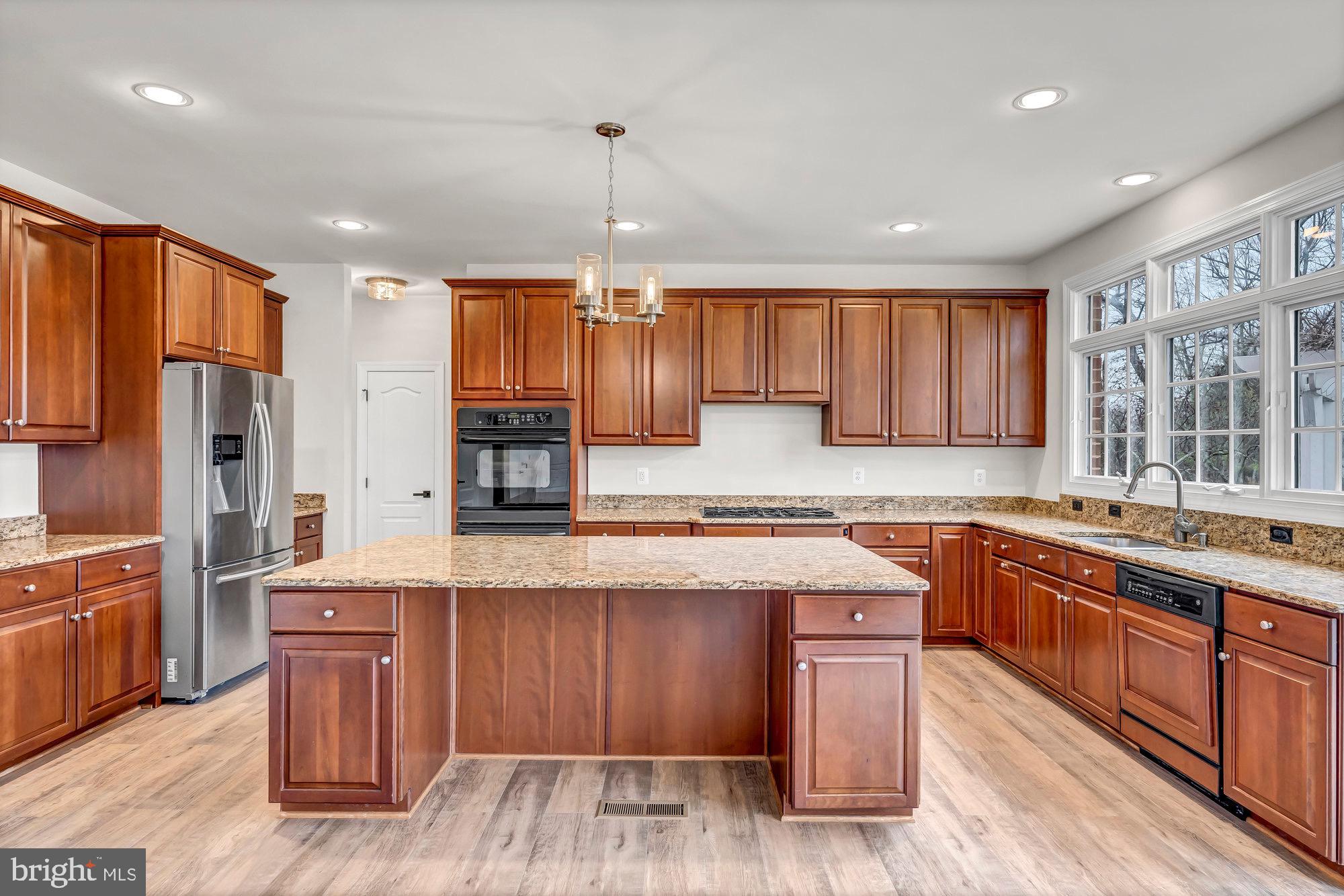 AVONDALE GLEN - Residential