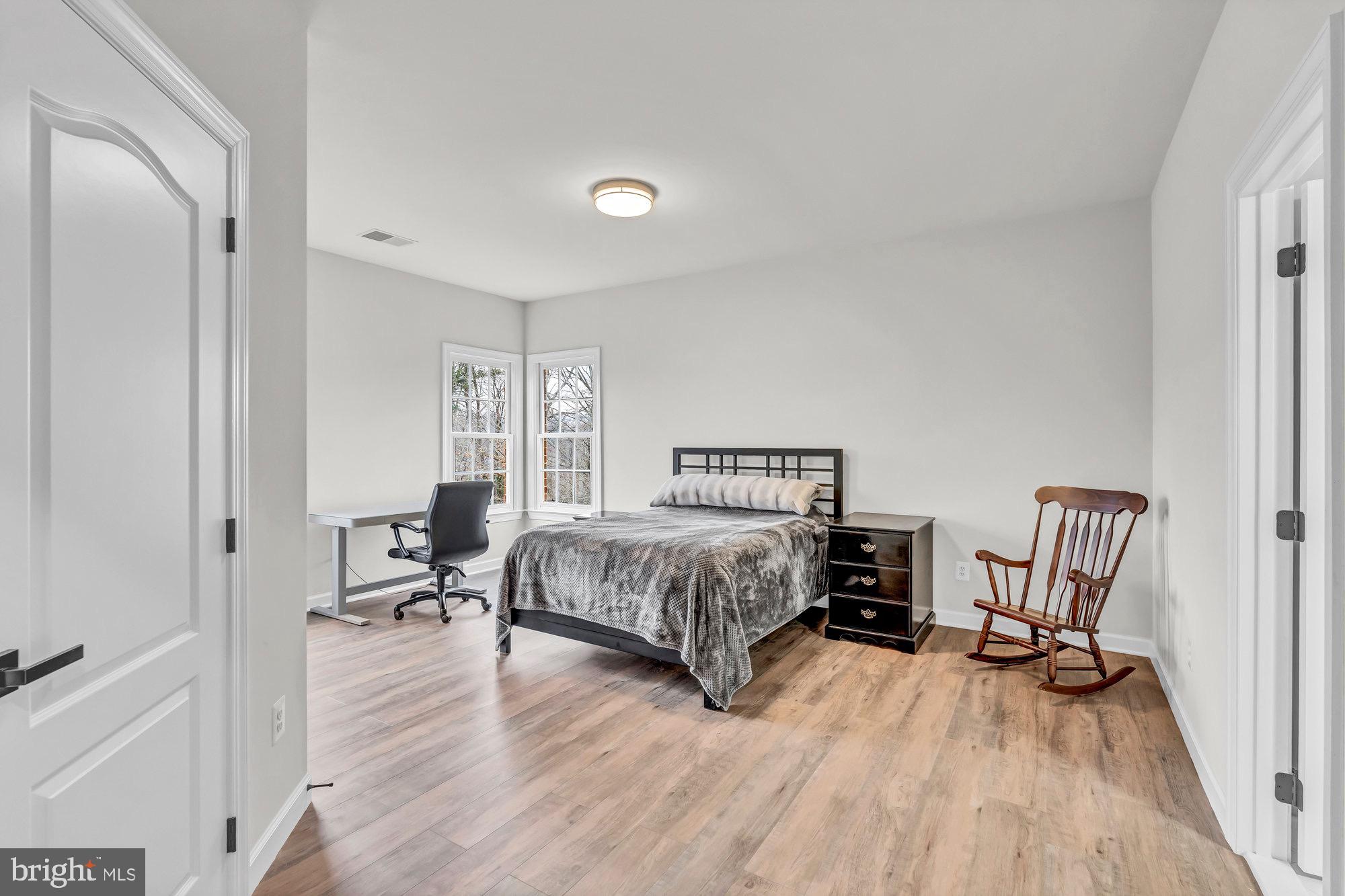 AVONDALE GLEN - Residential