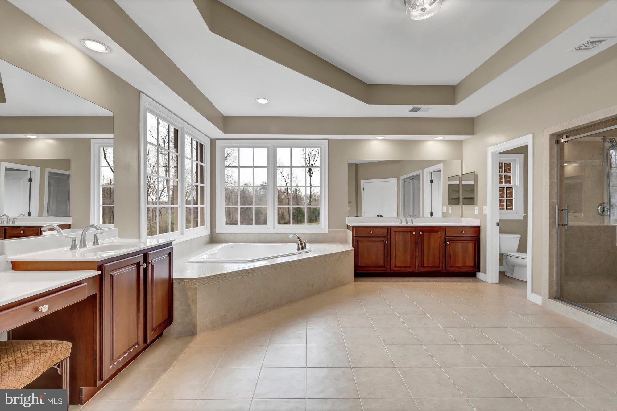 AVONDALE GLEN - Residential