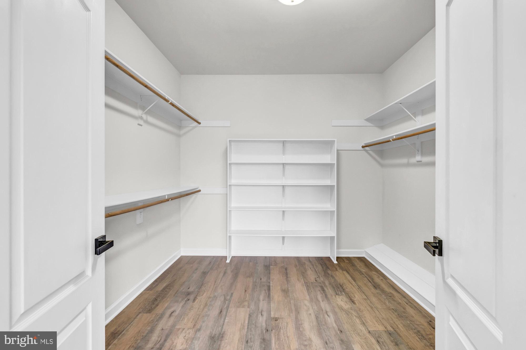 AVONDALE GLEN - Residential