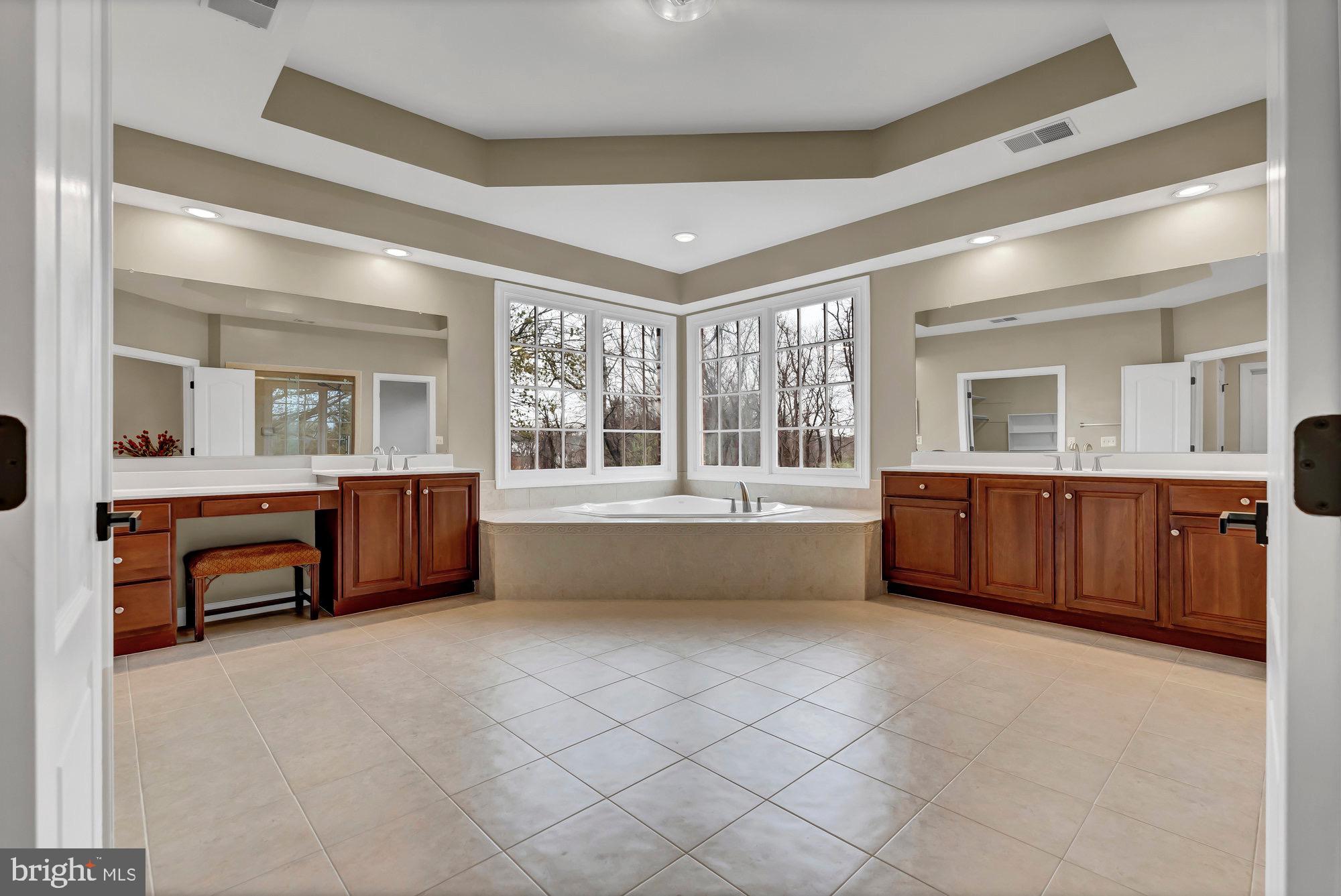 AVONDALE GLEN - Residential