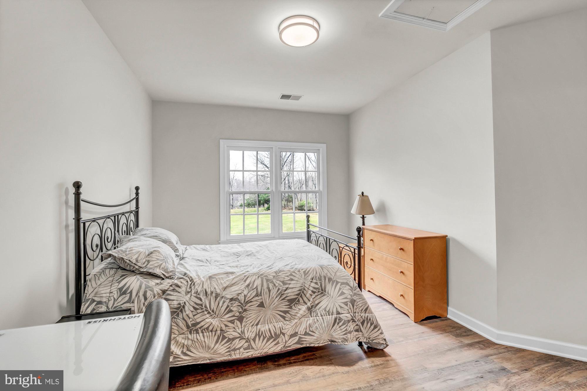 AVONDALE GLEN - Residential