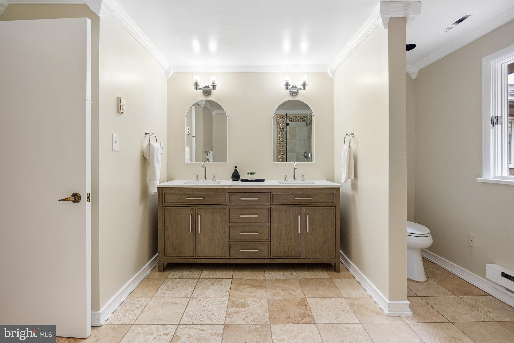 VELVET RIDGE - Residential