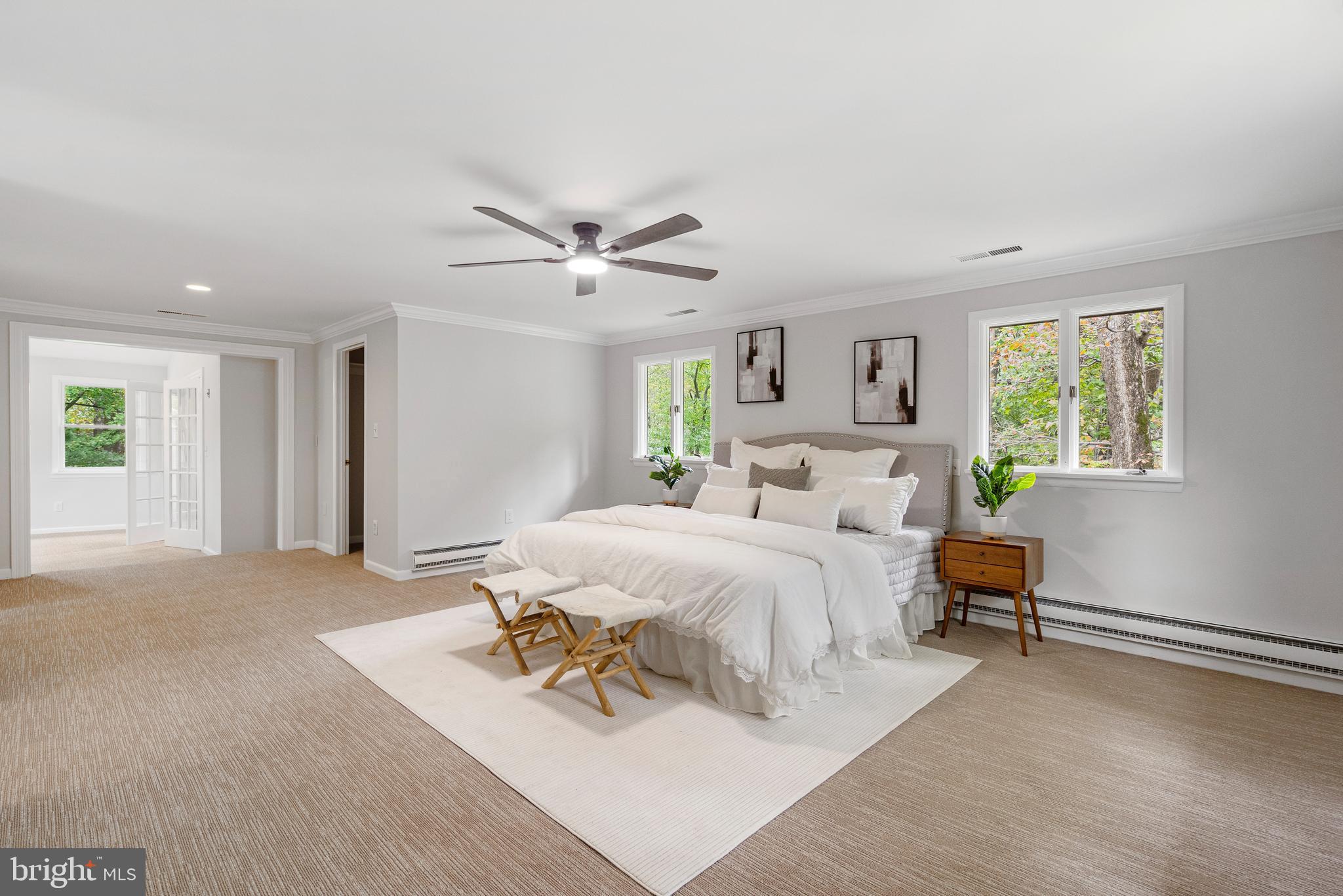 VELVET RIDGE - Residential