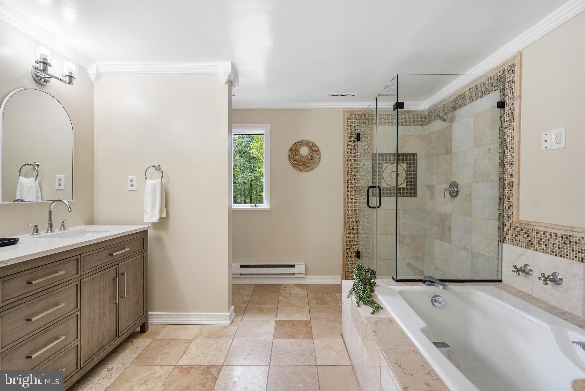 VELVET RIDGE - Residential