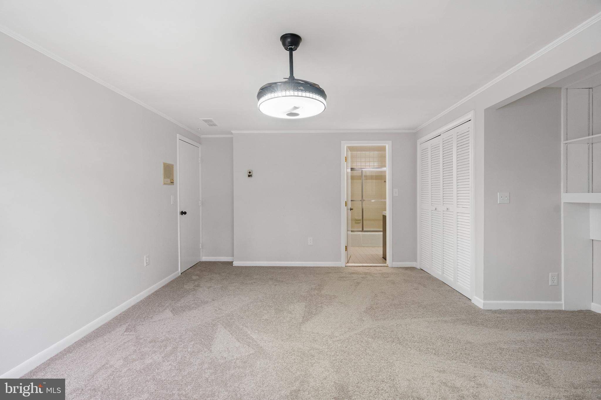 VELVET RIDGE - Residential