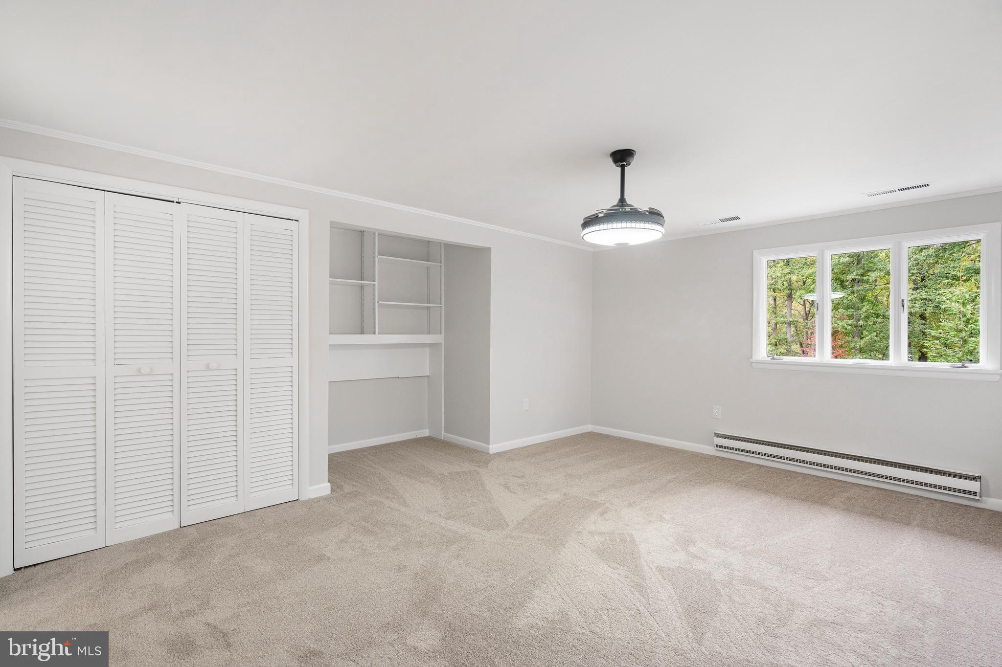 VELVET RIDGE - Residential