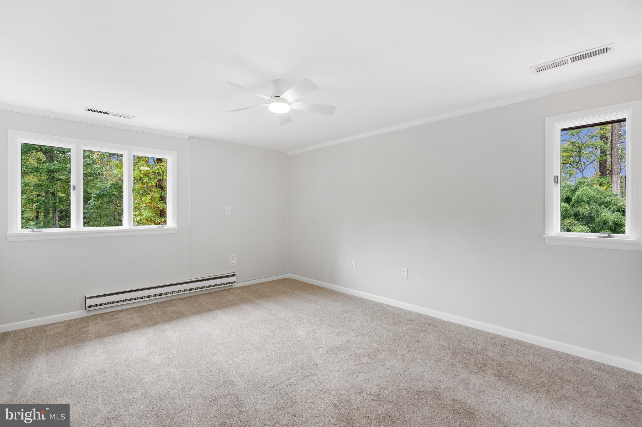 VELVET RIDGE - Residential