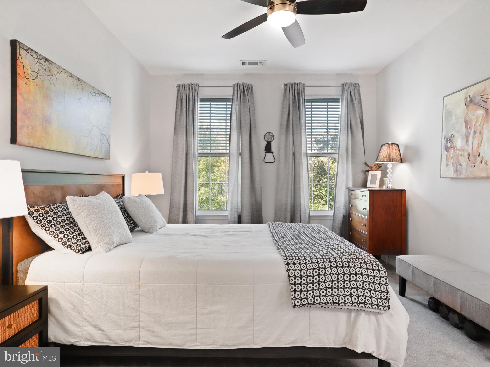 THE GROVE AT ARLINGTON - Residential