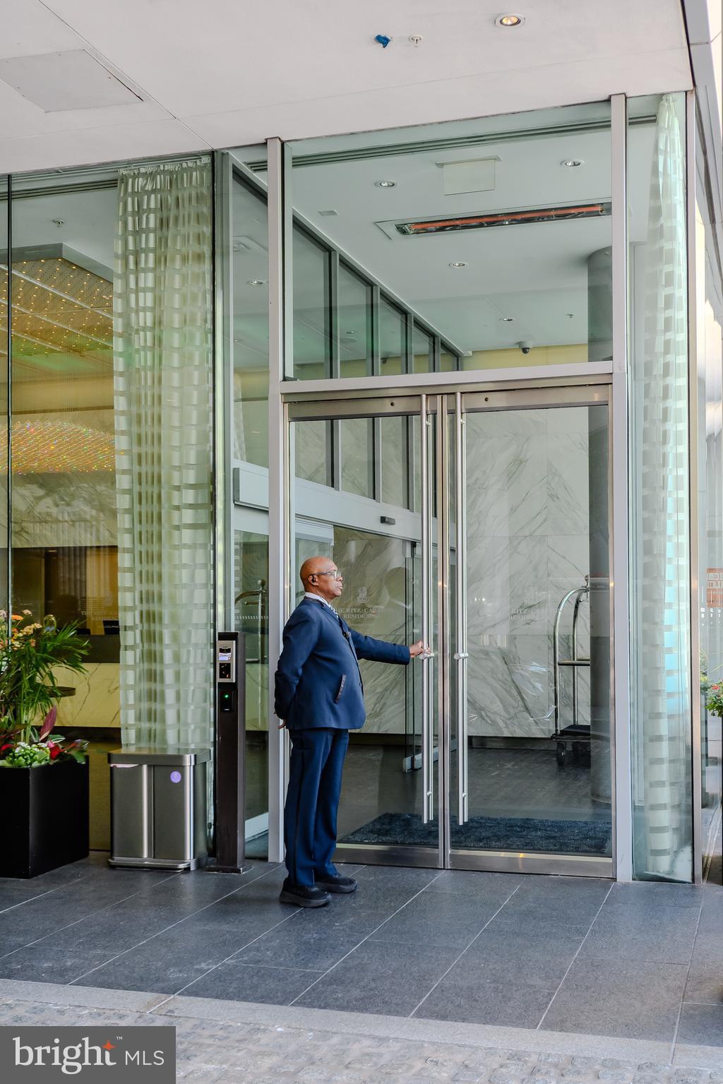 CENTER CITY - Residential