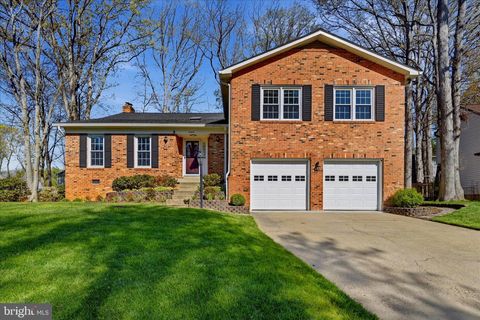 Photo of 15502 Laurel Ridge Road, DUMFRIES, VA 22025 (MLS # VAPW2116770)