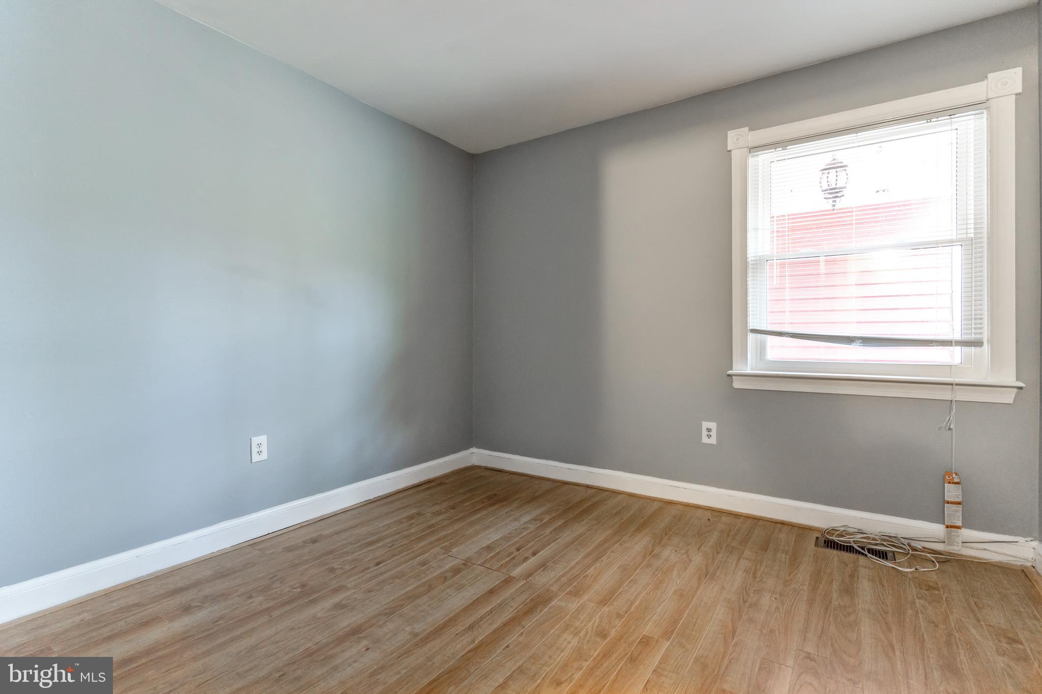 SHERWOOD MANOR - Residential Lease