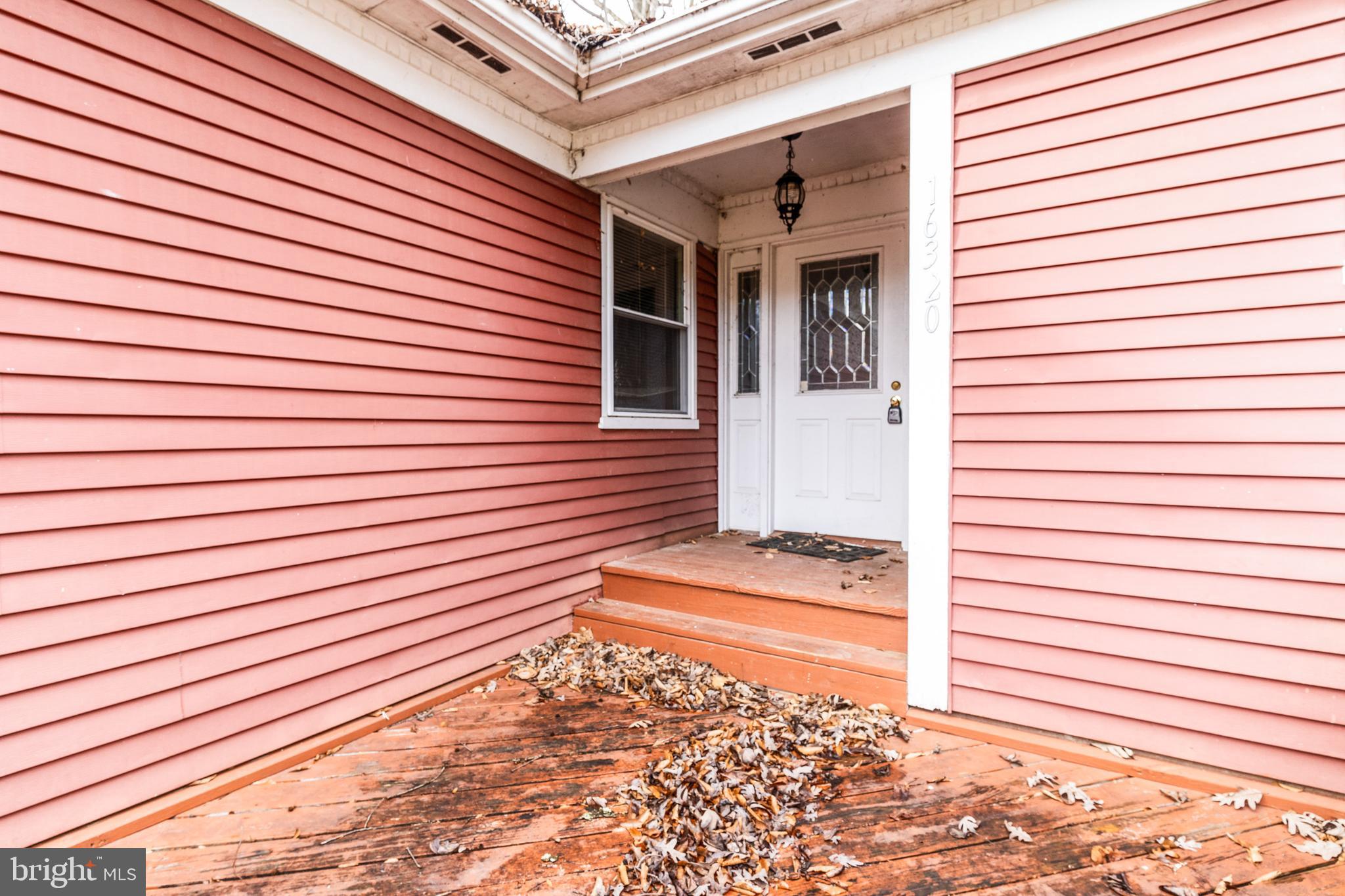 SHERWOOD MANOR - Residential Lease