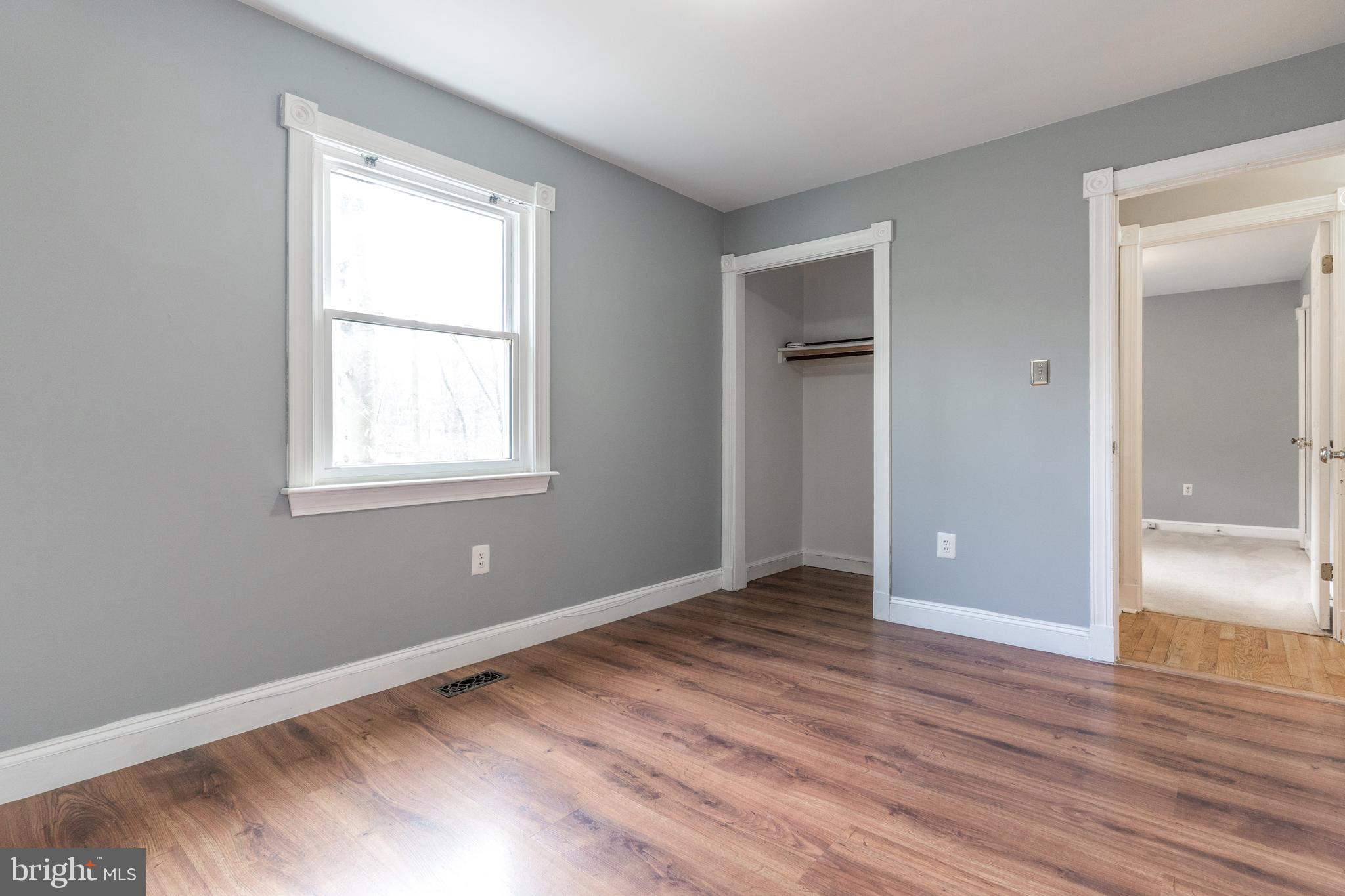 SHERWOOD MANOR - Residential Lease