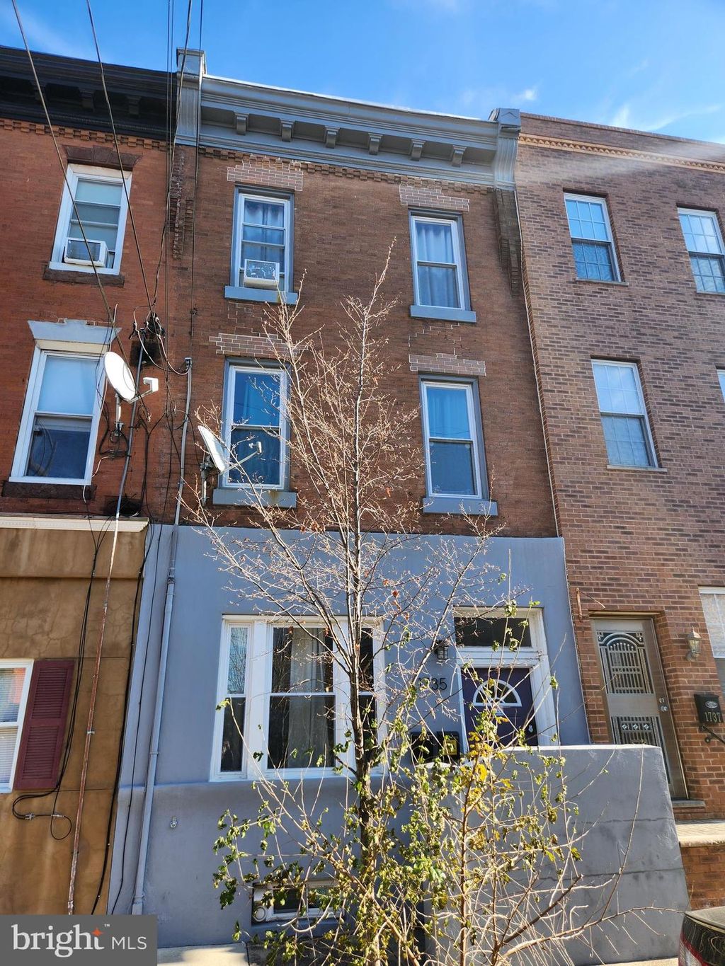 Photo of 1735 S 4th Street #A, Philadelphia, PA 19148 (MLS # PAPH2301796)