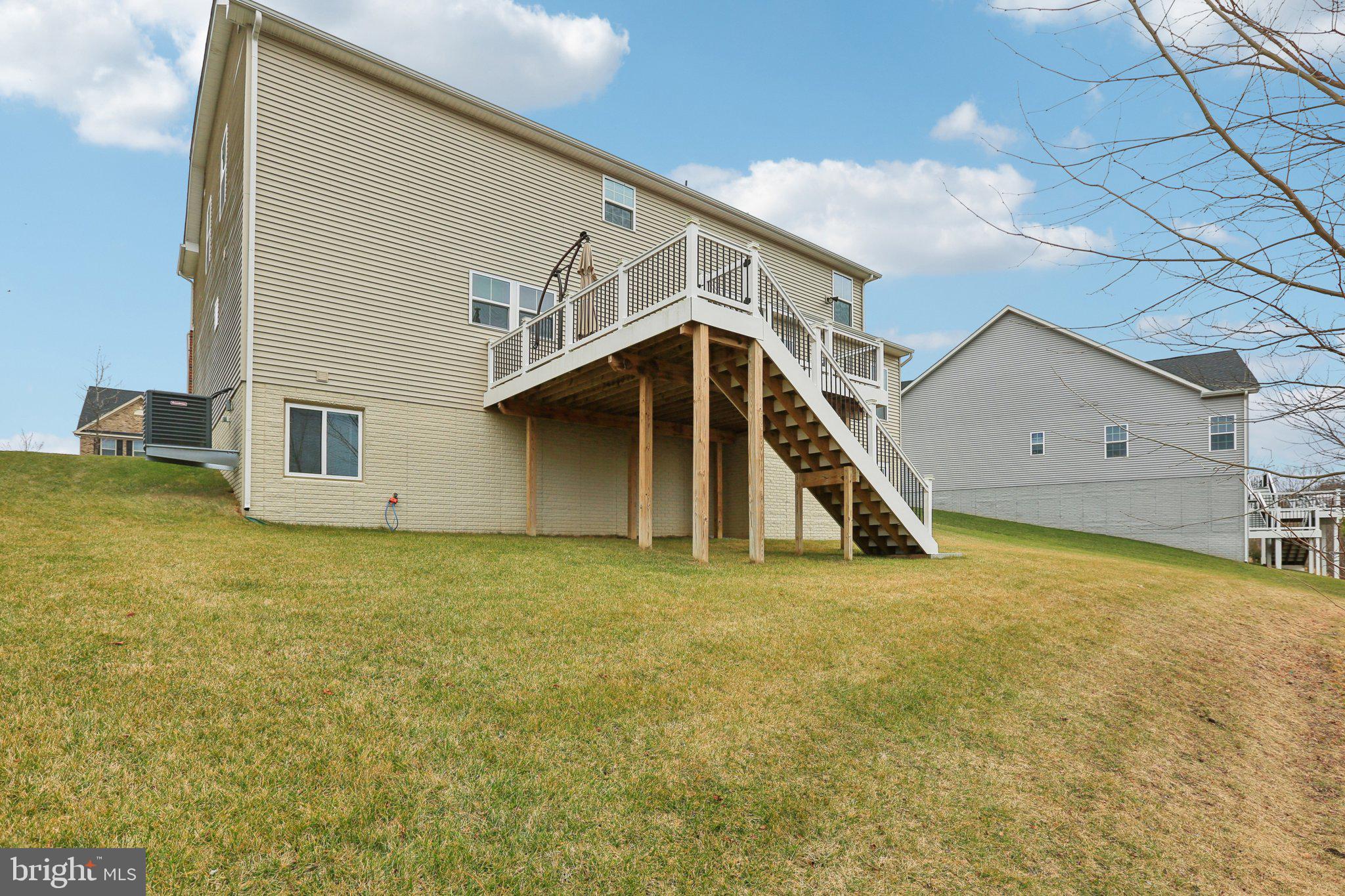 HARVEST RIDGE - Residential