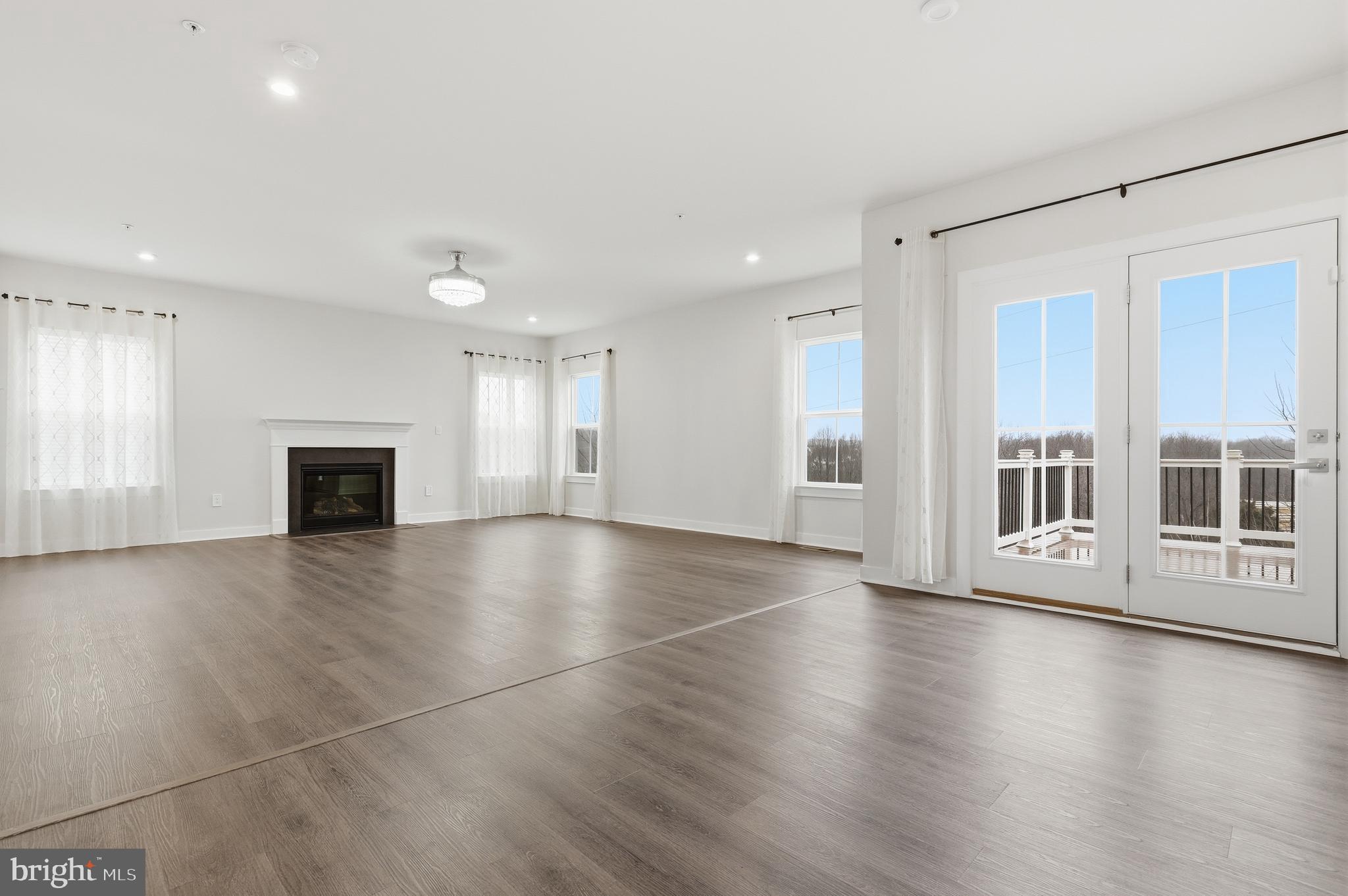 HARVEST RIDGE - Residential