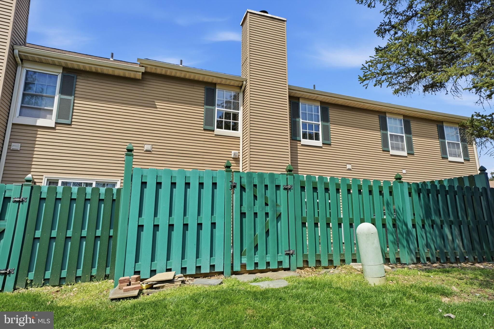 HEACOCK MDWS - Residential