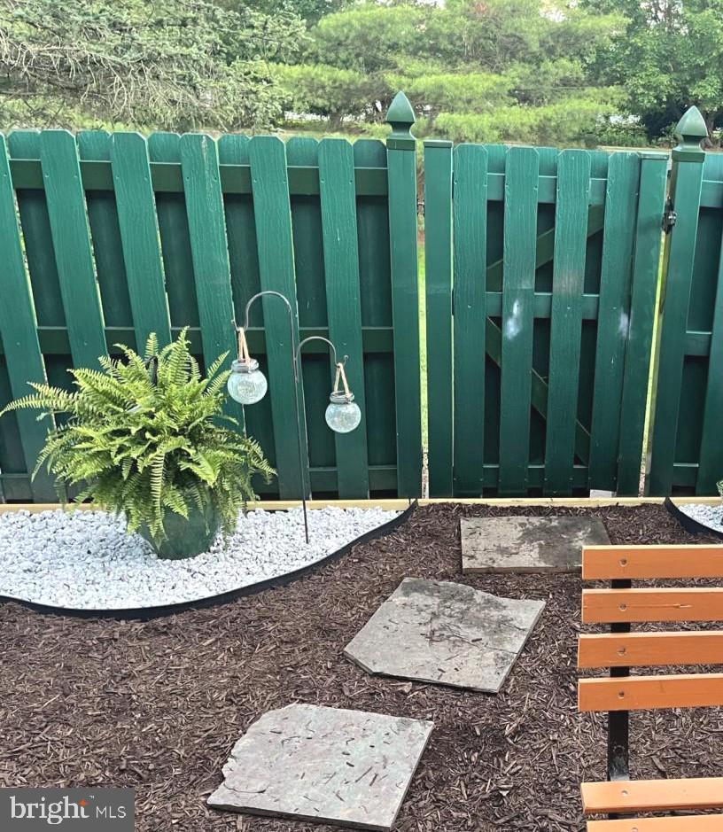 HEACOCK MDWS - Residential